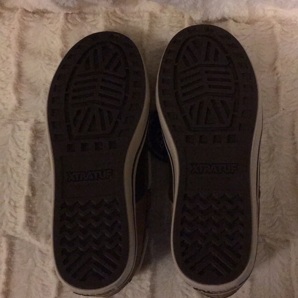 Xtratuf Men's Finatic II Decking shoe Non-Marking - Picture 5 of 7
